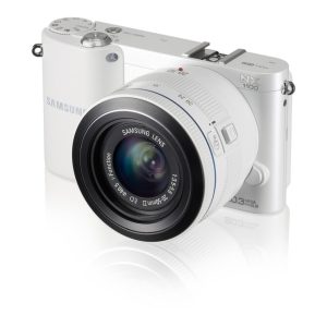 Mirrorless Digital Camera  20-50mm f/3.5-5.6 lens